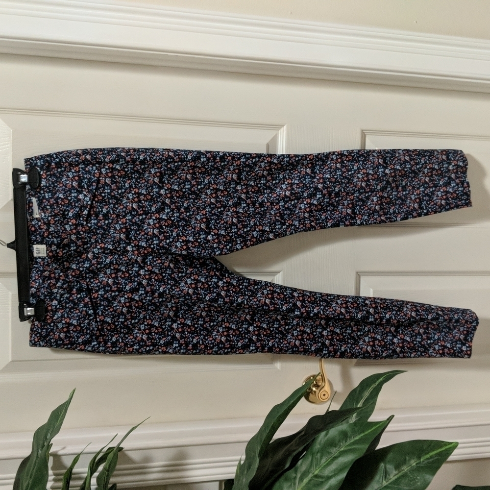 Gap Women's Floral Skinny Ankle Pants Size 6